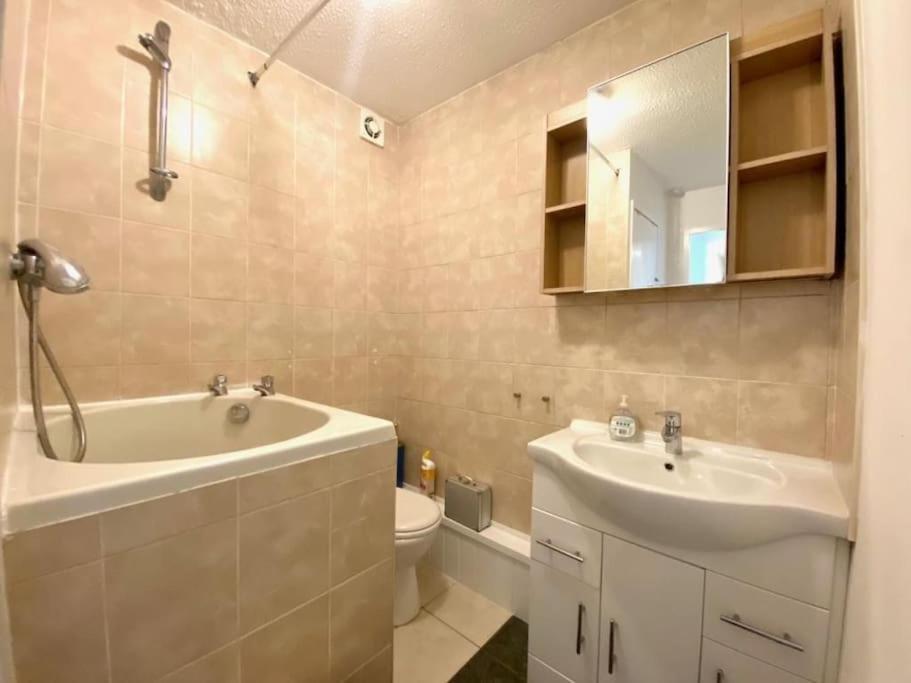 Lovely Apt In City Centre Leeds ليدز المظهر الخارجي الصورة